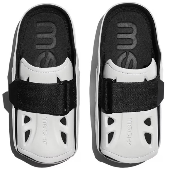 MSCHF AC2 - Picture 2 of 8